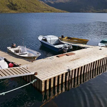 Holiday home Holiday Torsken Gryllefjord